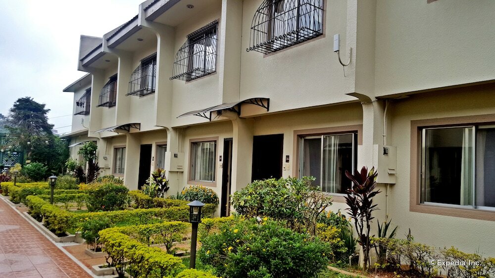 Фото Baguio Holiday Villas