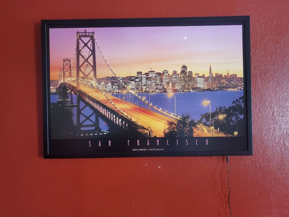 Фото Americana Inn