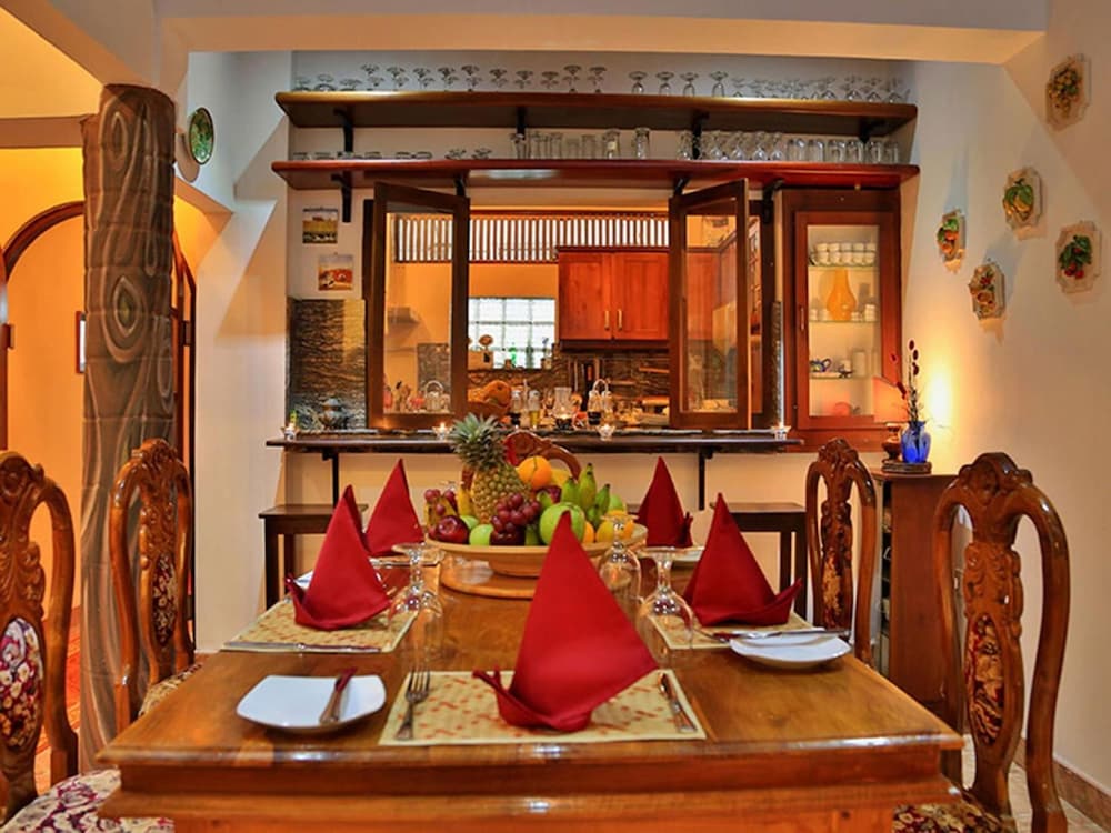 Фото Emel Boutique Hotel