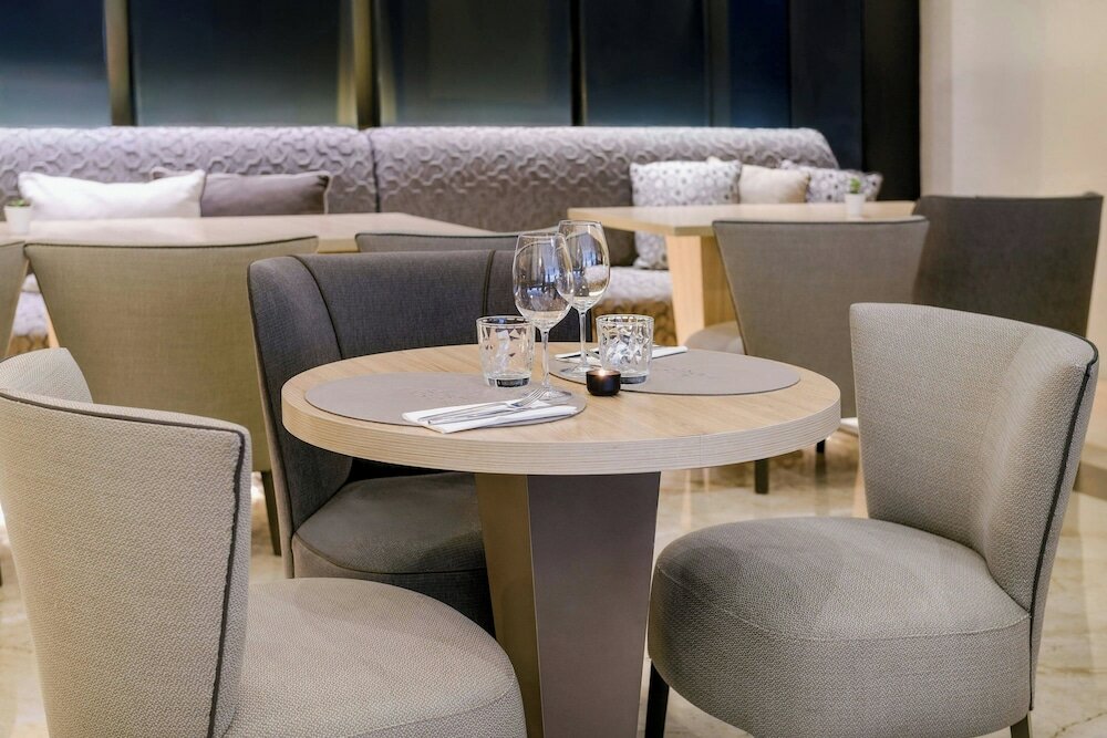 Фото Ac Hotel Madrid Feria by Marriott