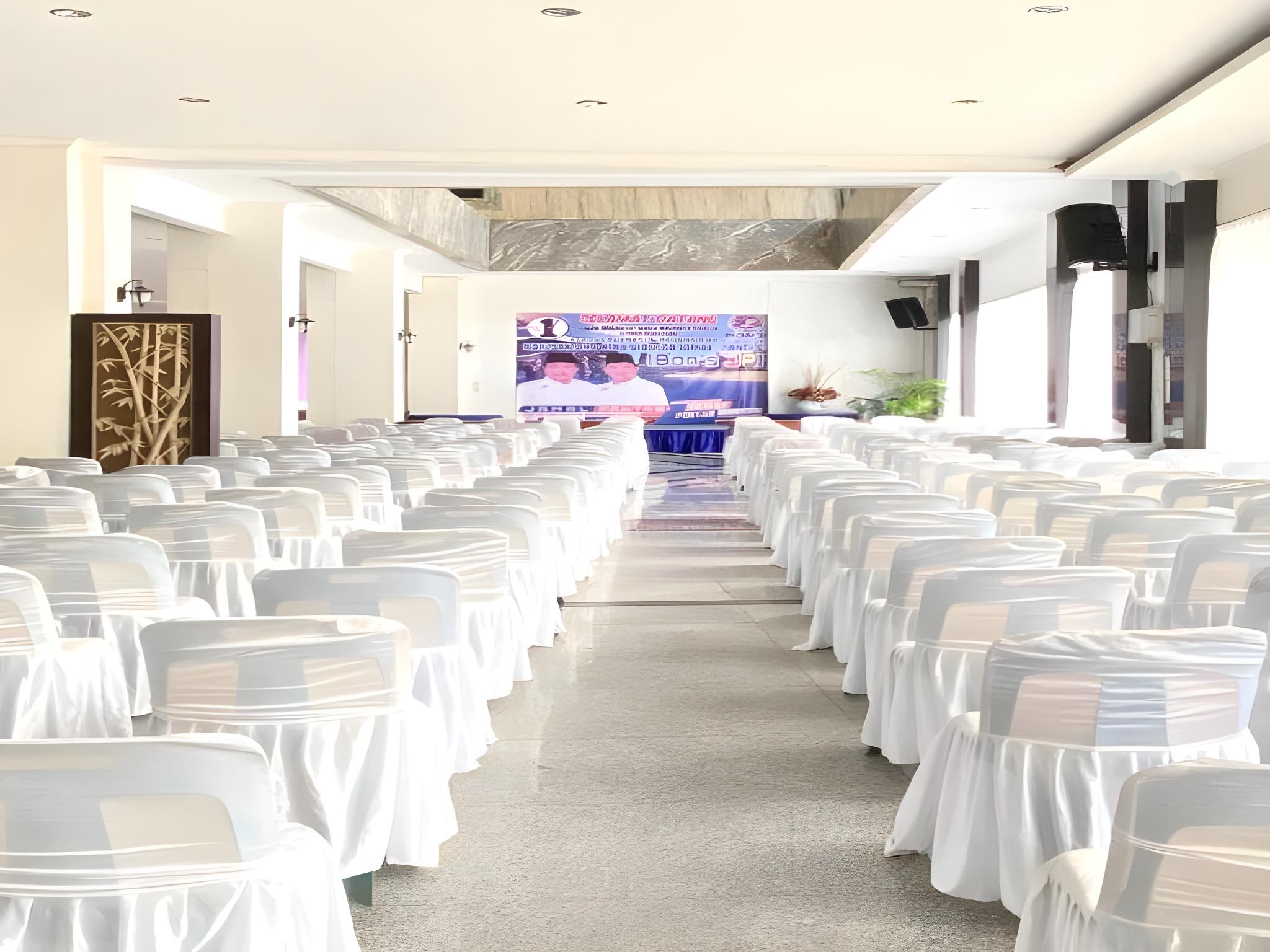 Фото Hotel Prima Indah