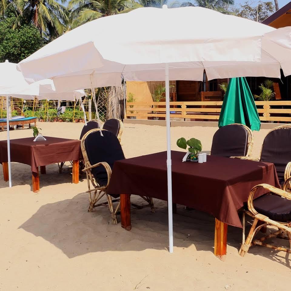 Фото Anantra Sea View Resort