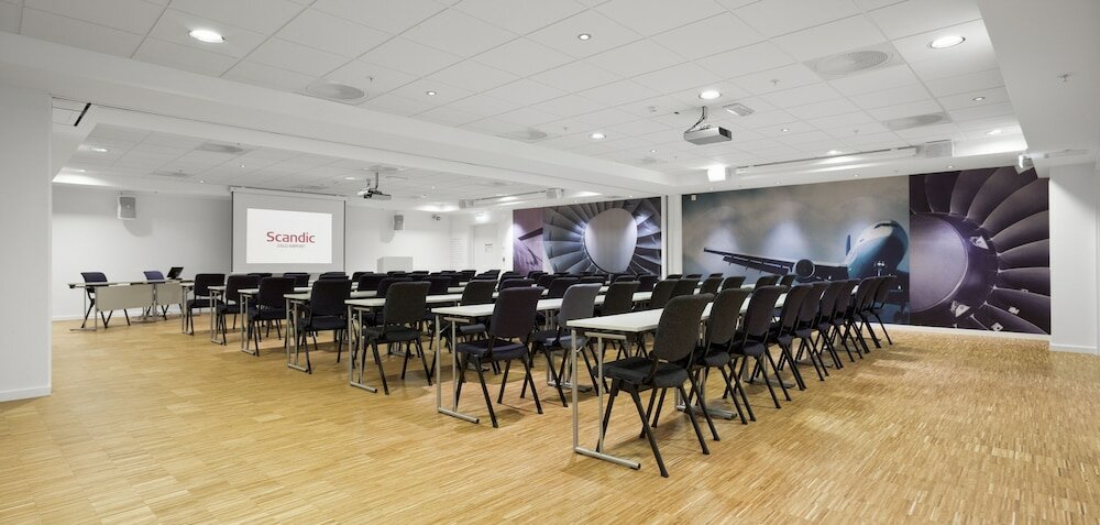 Фото Scandic Oslo Airport