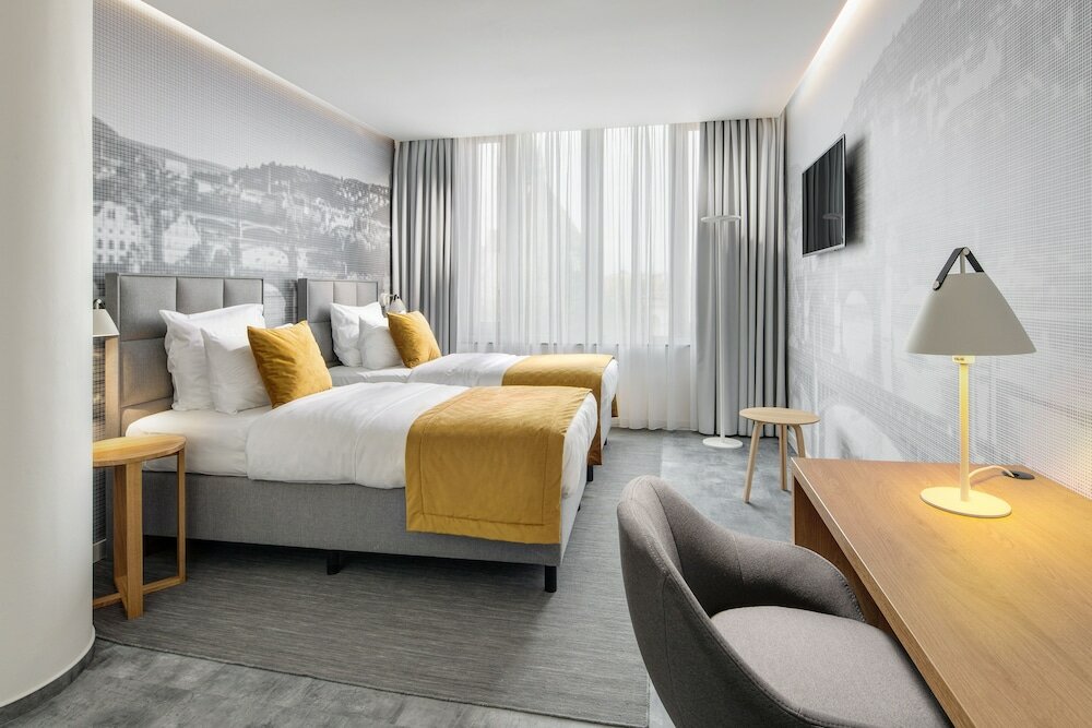 Фото Mamaison Residence Downtown Prague