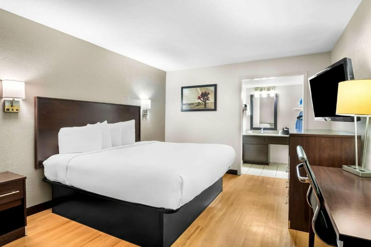 Фото Red Roof Inn Waco