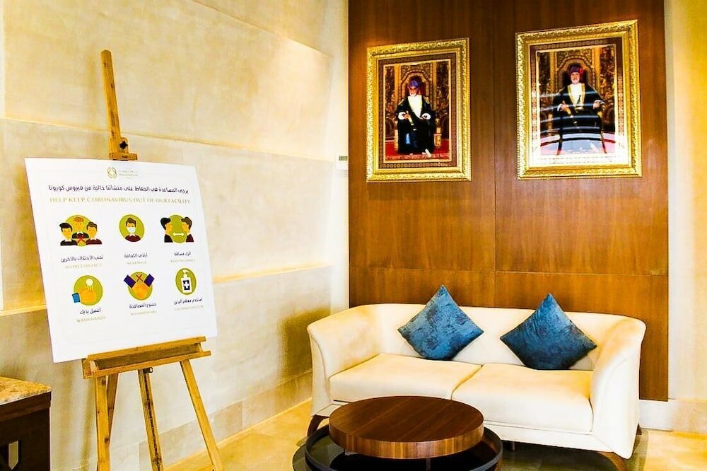 Фото Belad Bont Hotel