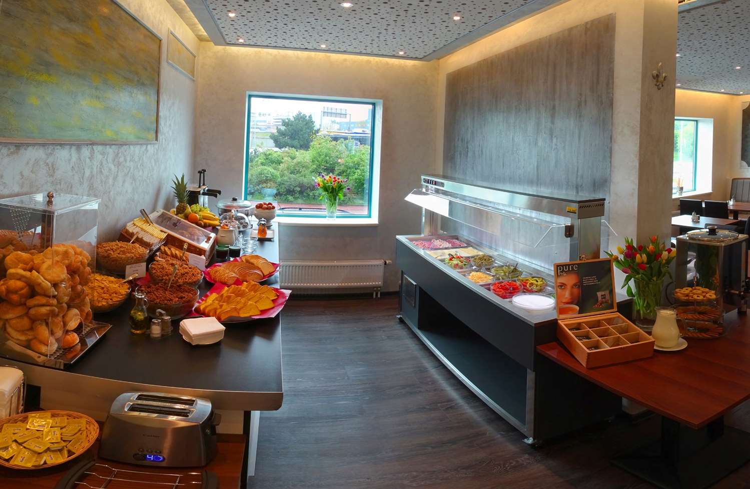 Фото Amedia Express Prag, Trademark Collection by Wyndham