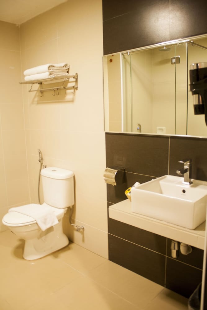 Фото Quayside Hotel