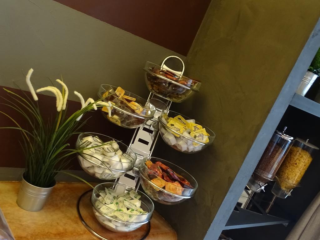 Фото Value Stay Brussels Expo Hotel