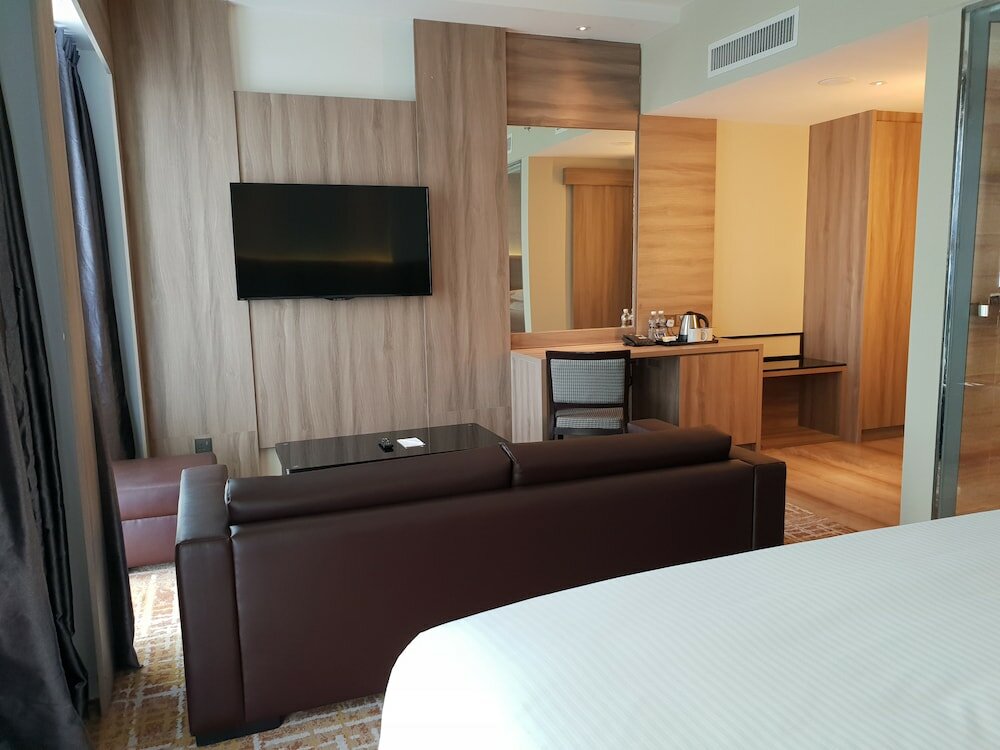 Фото Ksl Hot Spring Resort