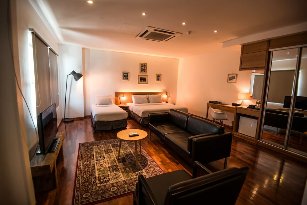 Фото Quayside Hotel