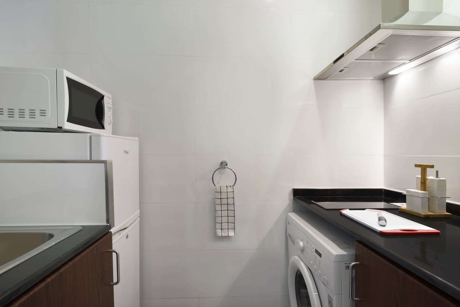 Фото Ramada by Wyndham Abu Dhabi Corniche