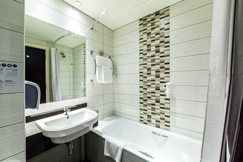 Гостиница Premier Inn Doha Education City Hotel о Эр-Райяне