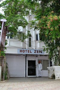 отель Hotel Zen