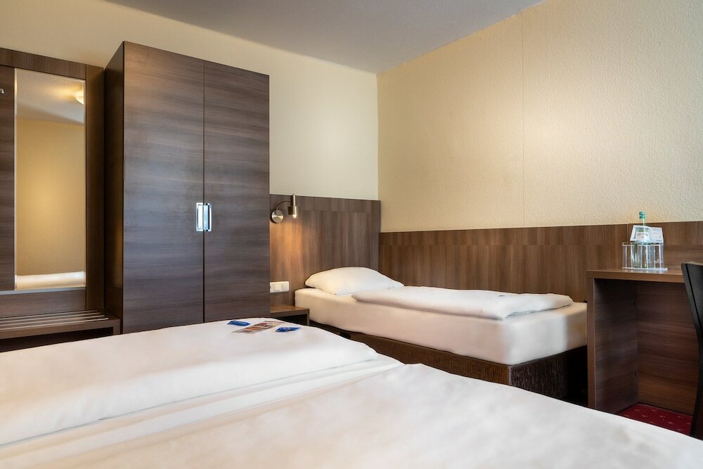 Фото Hotel Leonet