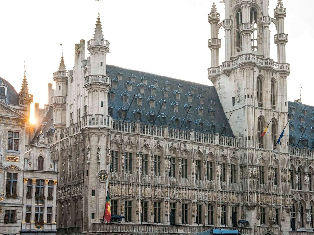 Фото отеля 2