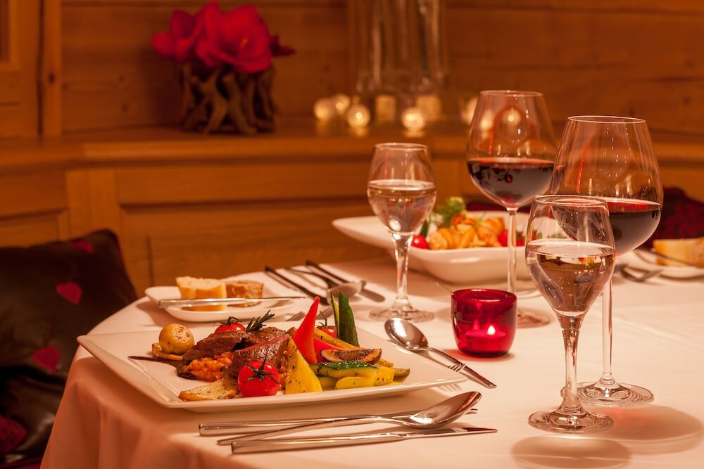 Фото Hotel Holiday