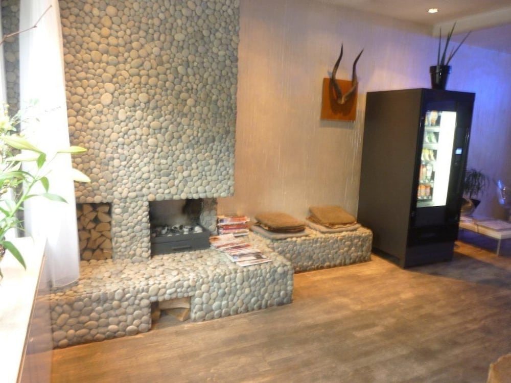 Фото Hotel Victorie