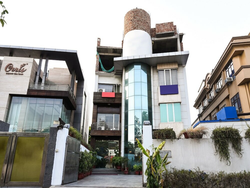 Фото Hotel Haris MG Road Gurugram