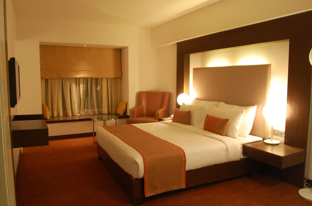 Фото The Pride Hotel