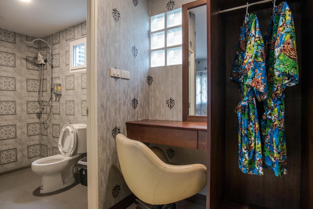 Фото Sunday J Resort & Restaurant