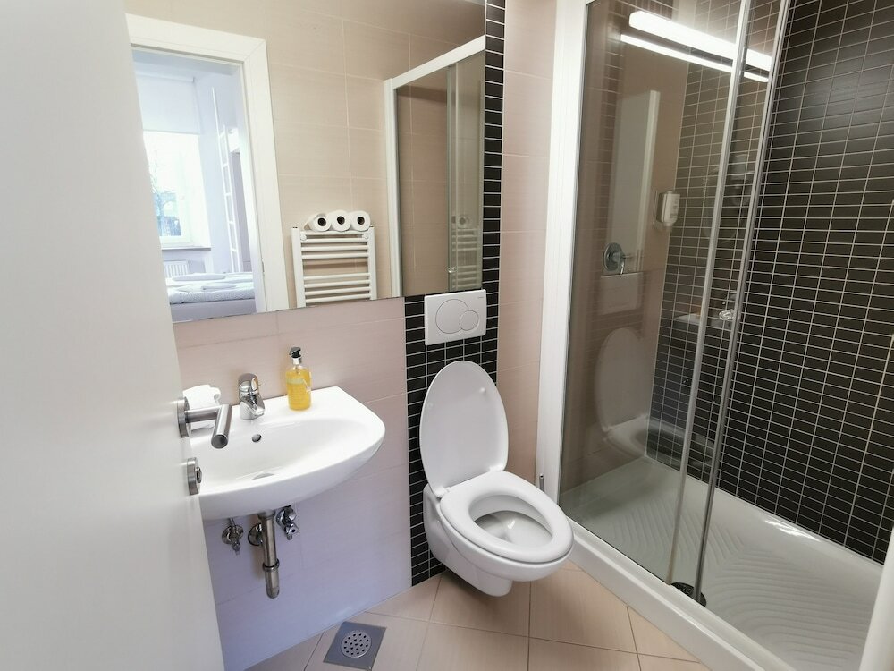 Фото Rooms Ambrožič