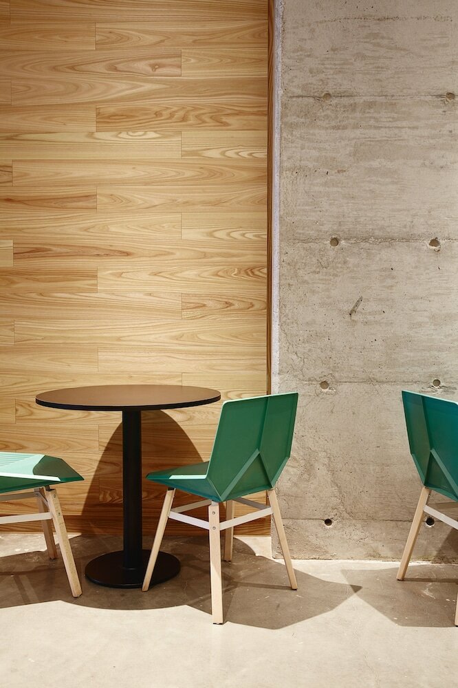 Фото Hotel Le Dauphin Montreal Centre Ville