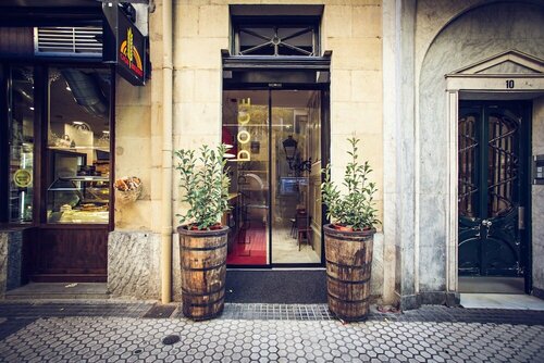 Внешний вид отеля Legazpi Doce Rooms & Suites в Доностия-Сан-Себастьяне, фото 5