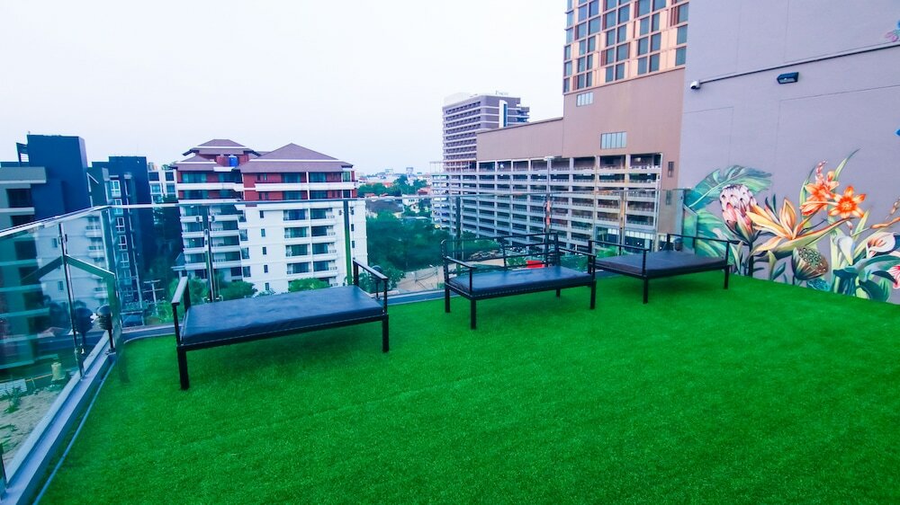 Фото Levana Pattaya Hotel