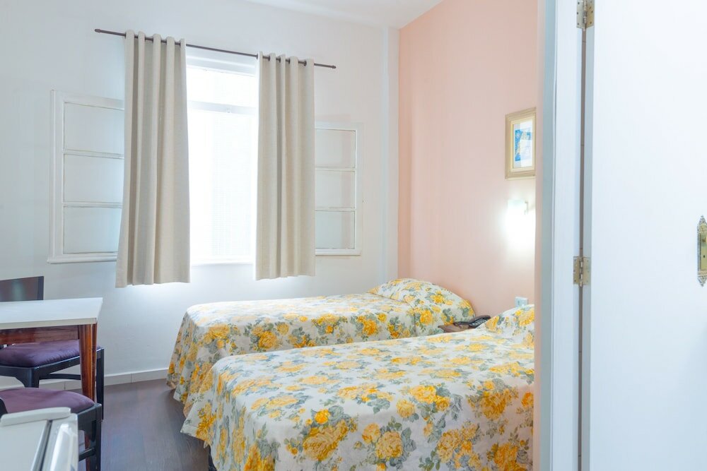 Фото Hotel Caravelas