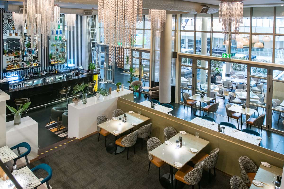 Фото DoubleTree by Hilton Cape Town - Upper Eastside