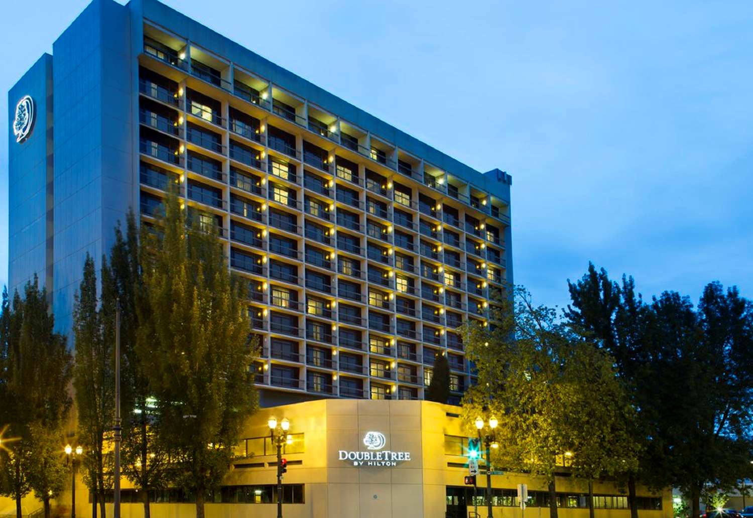 Фото DoubleTree by Hilton Hotel Portland