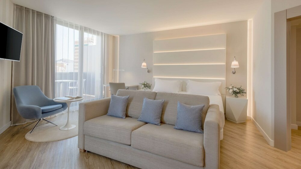 Фото 23009664930