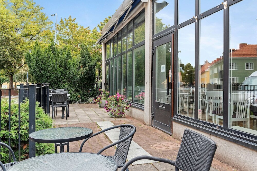 Фото Sure Hotel by Best Western Esplanade