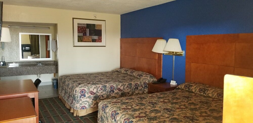 Фото Executive Inn