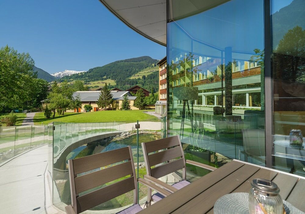 Фото Johannesbad Hotel Palace