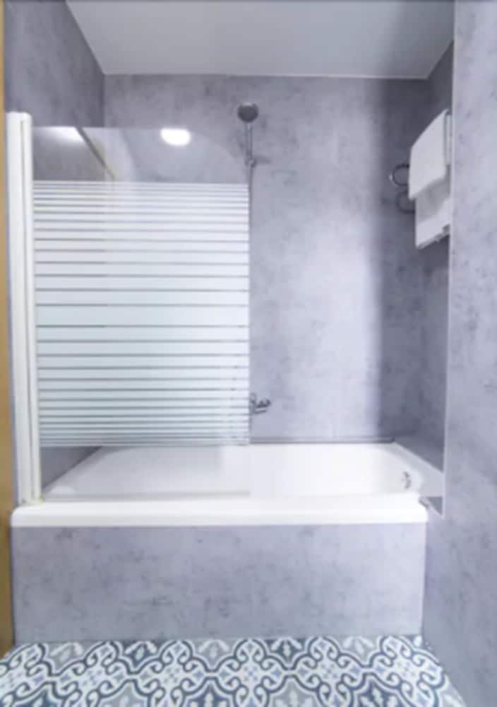 Фото Sweet Hotel Continental