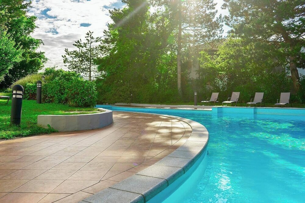 Фото Eventhotel Pyramide