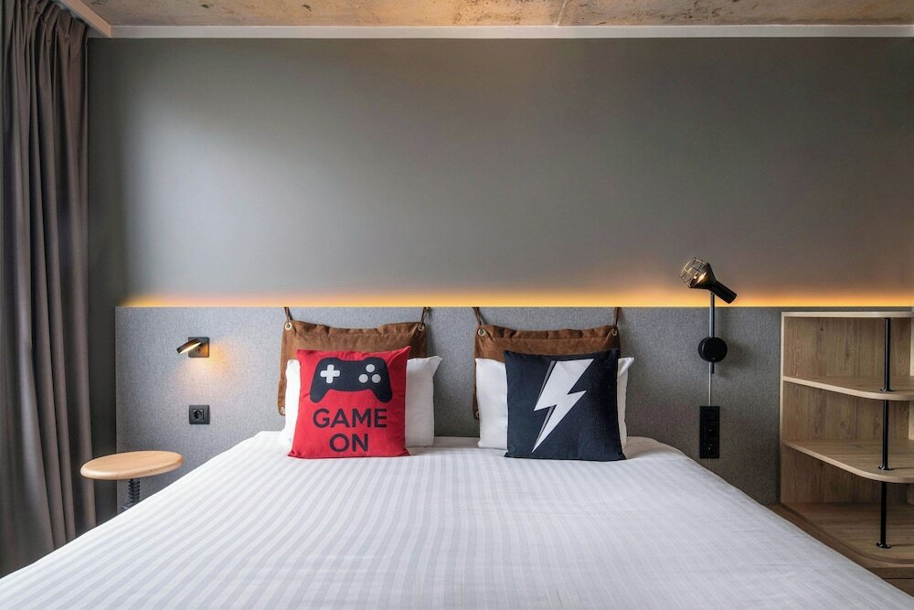 Фото Moxy Bordeaux