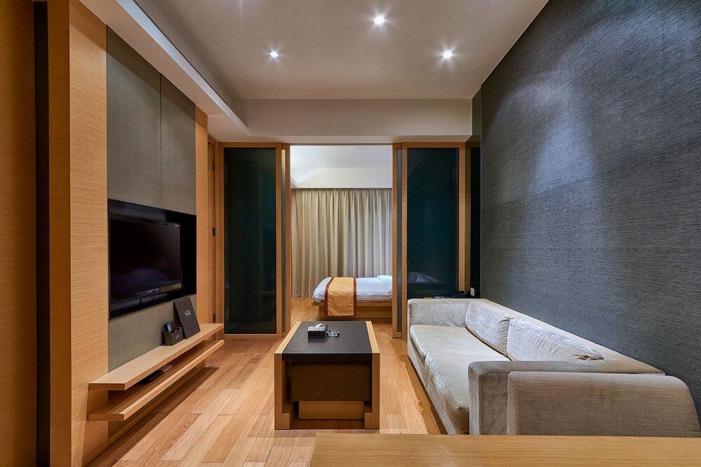 Фото HeeFun Apartment