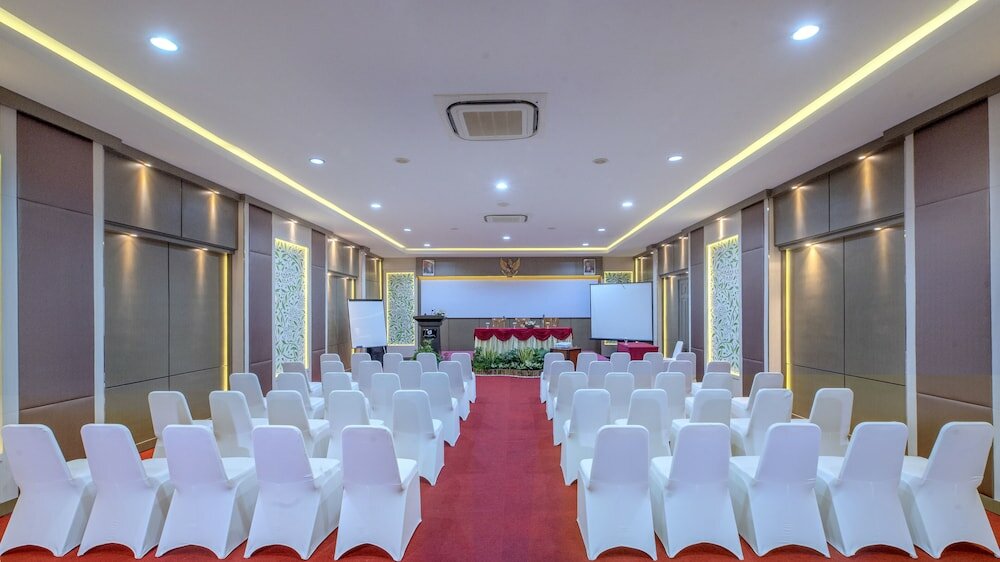 Фото Lombok Garden Hotel