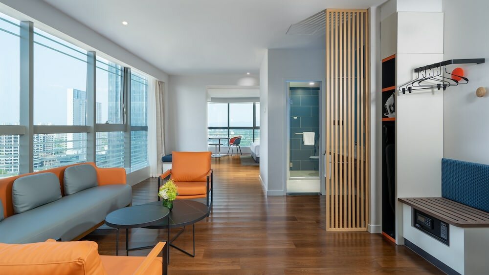 Фото Holiday Inn Express Chengdu High Tech Zone