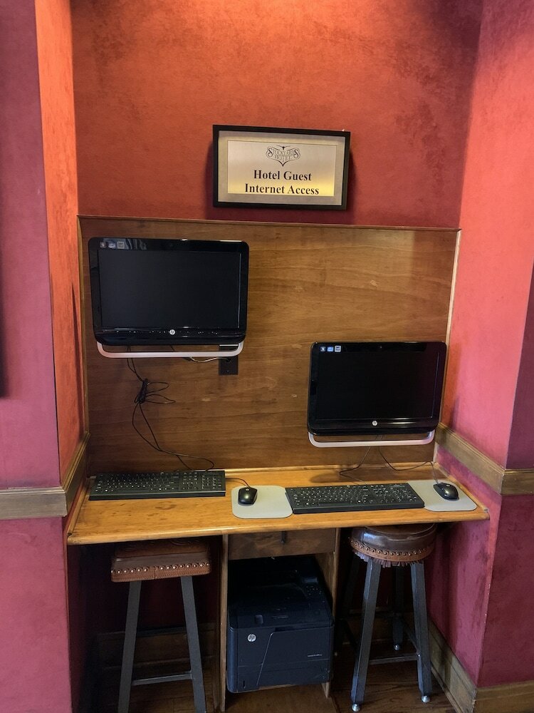 Фото Stockyards Hotel