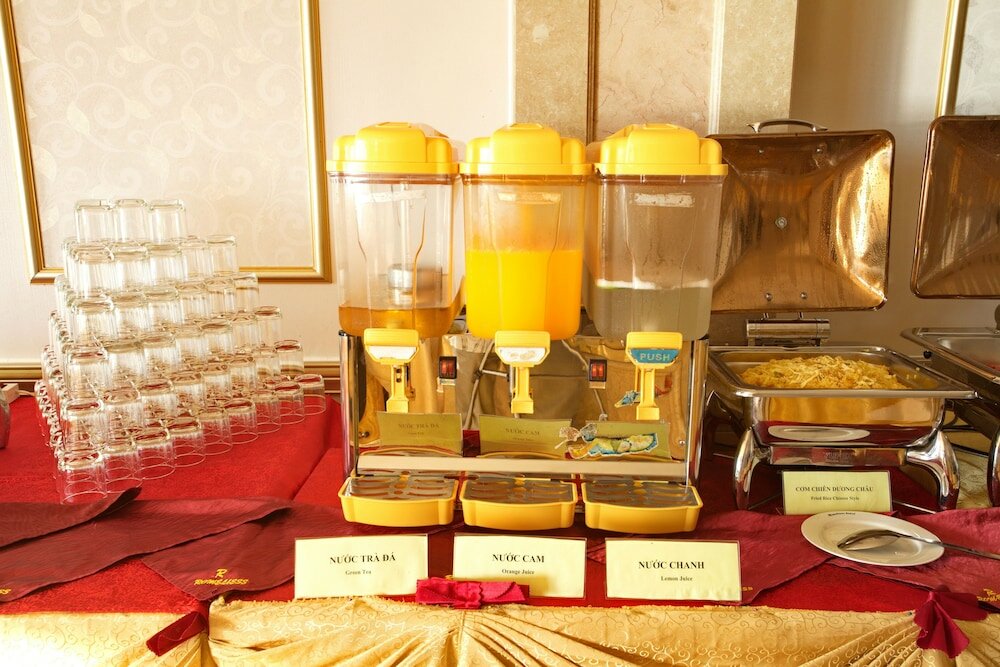 Фото Romeliess Hotel