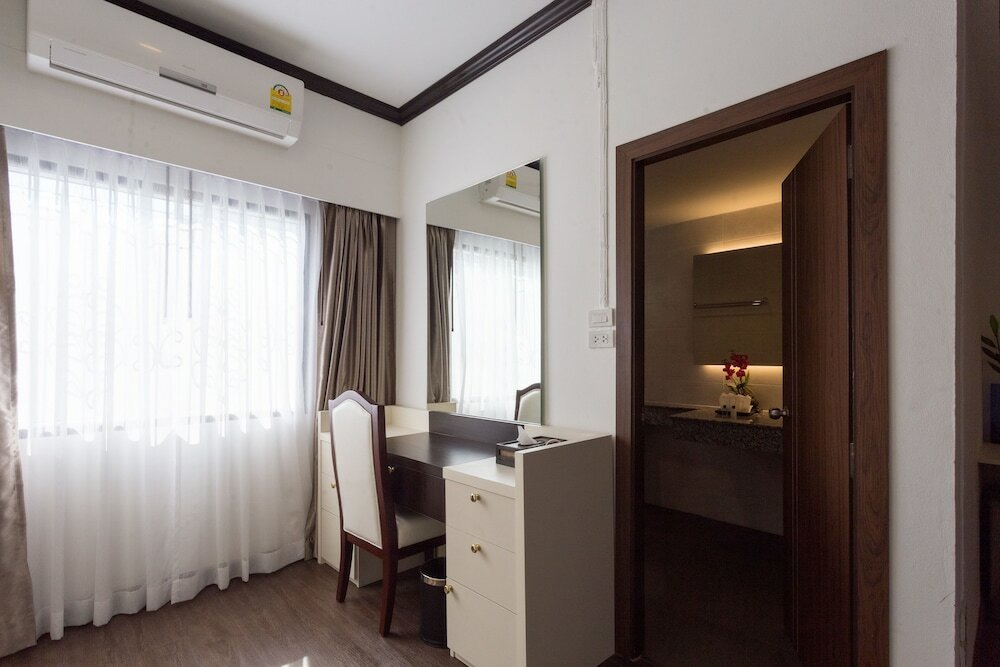 Фото The Wing Lanna Hotel