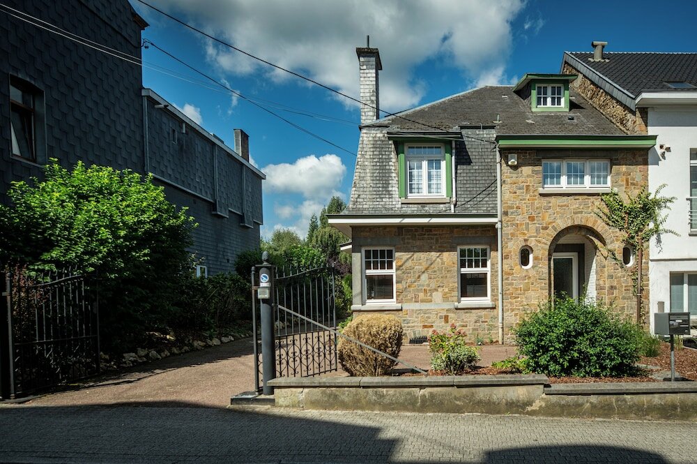 Фото Hotel La Villa des Fleurs