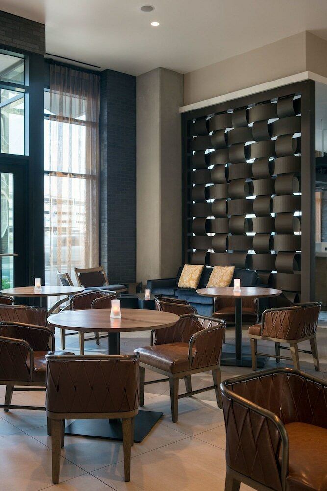 Фото Courtyard Phoenix Downtown