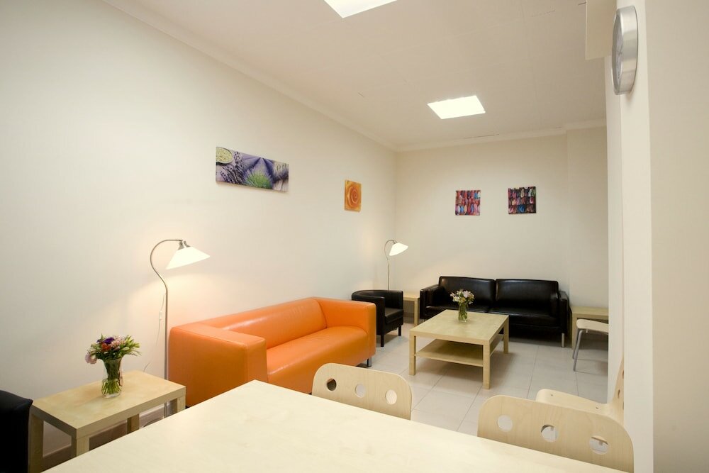 Фото Hostal La Lonja