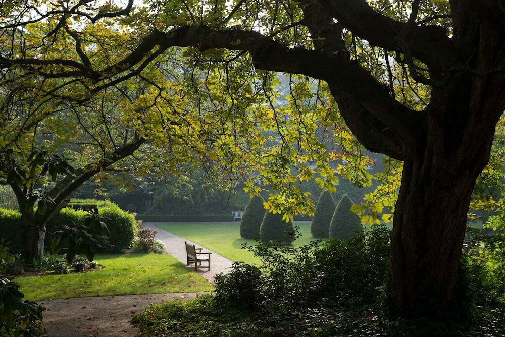 Фото Jumeirah Carlton Tower