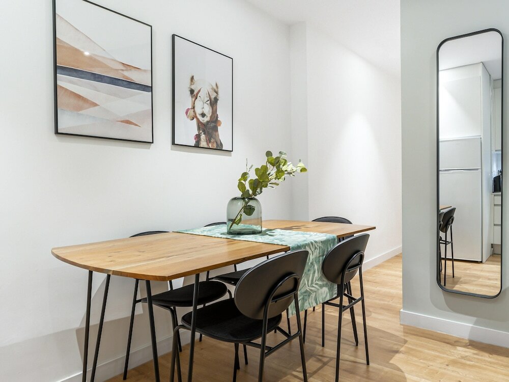 Фото Limehome Madrid Calle Fomento